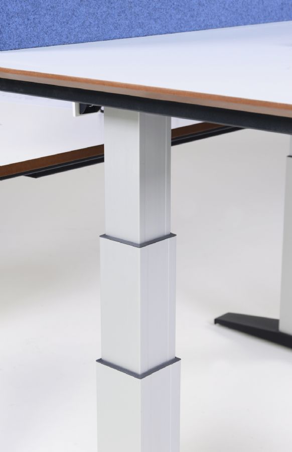 Level (HEIGHT ADJUSTABLE SINGLE DESK)